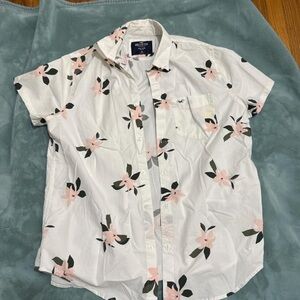 Floral hawaiian shirt